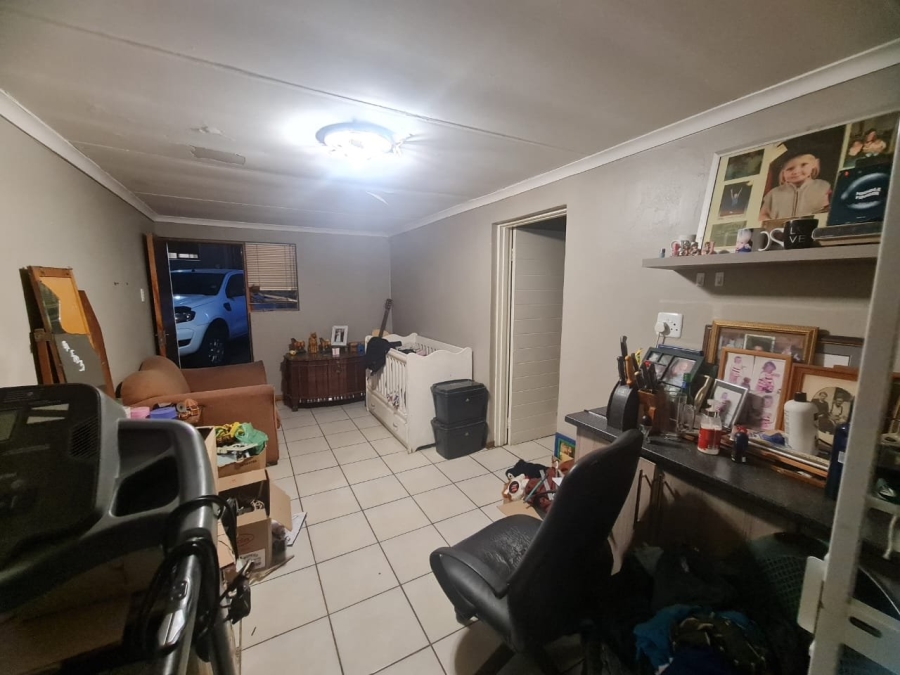 4 Bedroom Property for Sale in Waverley Free State